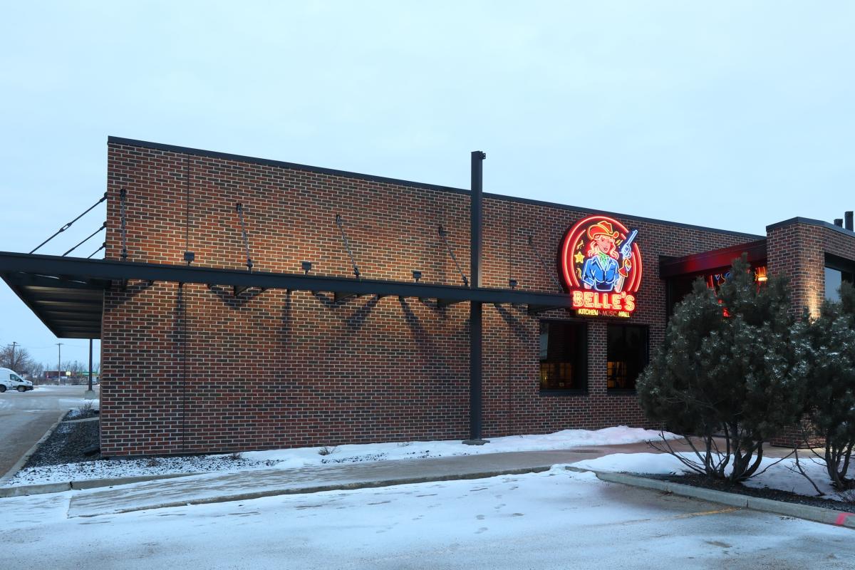 Belle's Kitchen & Music Hall